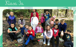 uczniowie klasy 3a na wycieczce w lesie w Książenicach