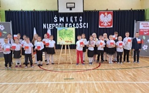 Szkolny Festiwal Pieśni Patriotycznej 2022 - klasa 1a