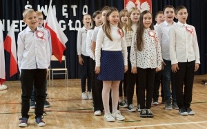 Szkolny Festiwal Pieśni Patriotycznej 2022 - klasa 5c.