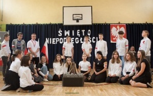 Szkolny Festiwal Pieśni Patriotycznej 2022 -klasa 6a.