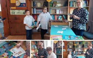 Klasa 1a -Poszukiwania zajączka w bibliotece 