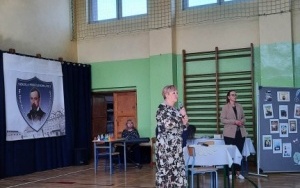 Akademia z okazji święta szkoły i patrona (8)
