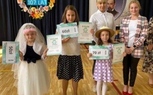 Akademia z okazji święta szkoły i patrona (8)