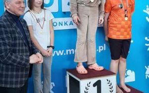 Ucznioiwe SP5 na zawodach w pływaniu 2024 (5)