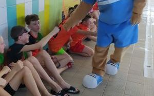 Ucznioiwe SP5 na zawodach w pływaniu 2024 (4)