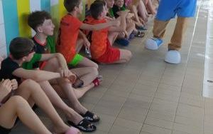 Ucznioiwe SP5 na zawodach w pływaniu 2024 (3)