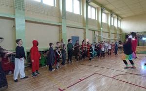 Bal karnawałowy w klasach młodszych (7)