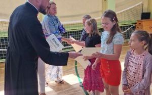 Podwumowanie konkursu plastycznego z okazji jubileuszu 100-lecia parafii NSPJ w Czerwionce (5)